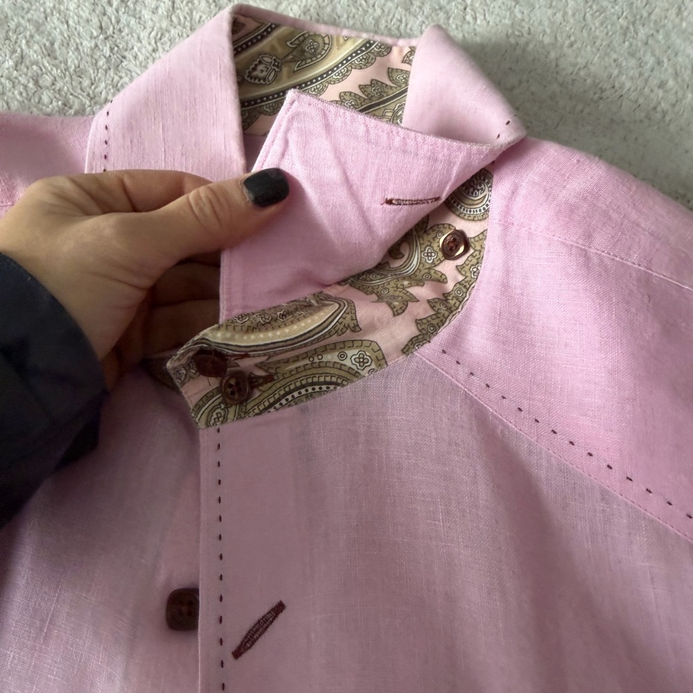 Stylish Pink Paisley Men's Casual Shirt